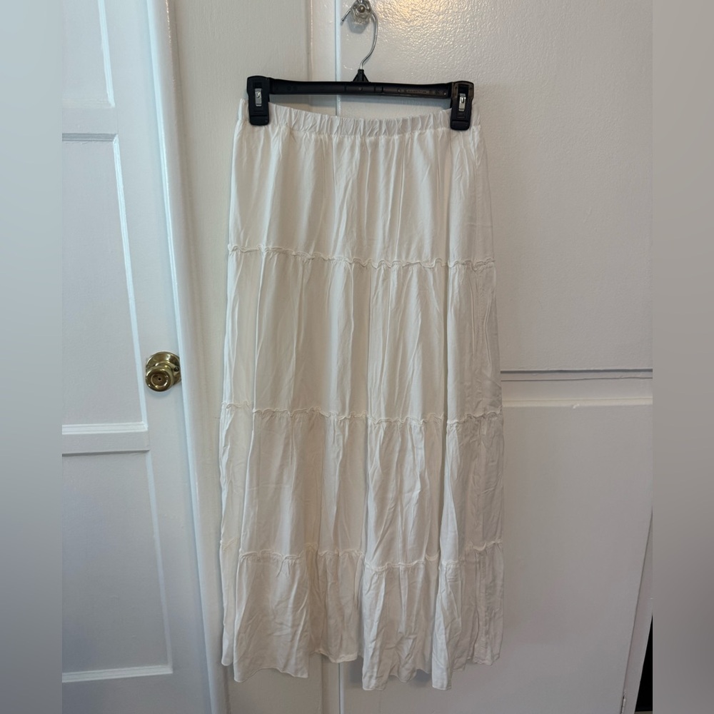 Brandy Melville Cream Tiered Maxi Skirt